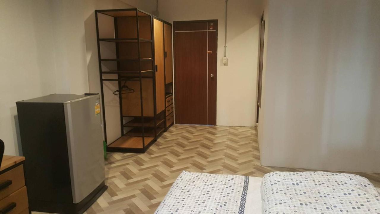 Js Mansion Otel Bangkok Dış mekan fotoğraf