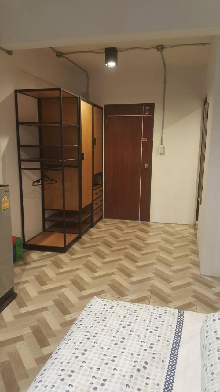 Js Mansion Otel Bangkok Dış mekan fotoğraf
