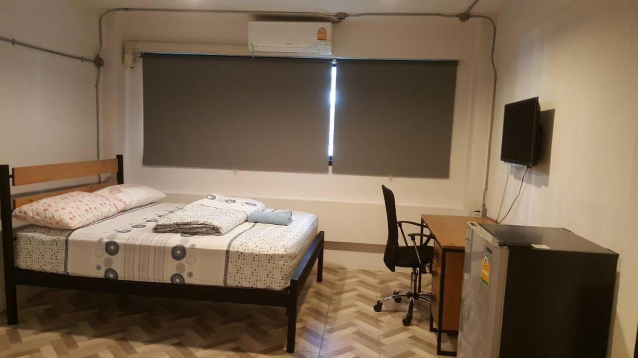 Js Mansion Otel Bangkok Dış mekan fotoğraf