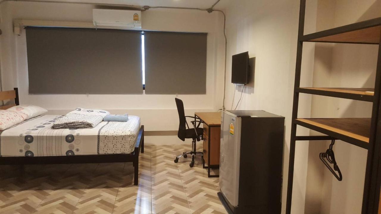 Js Mansion Otel Bangkok Dış mekan fotoğraf